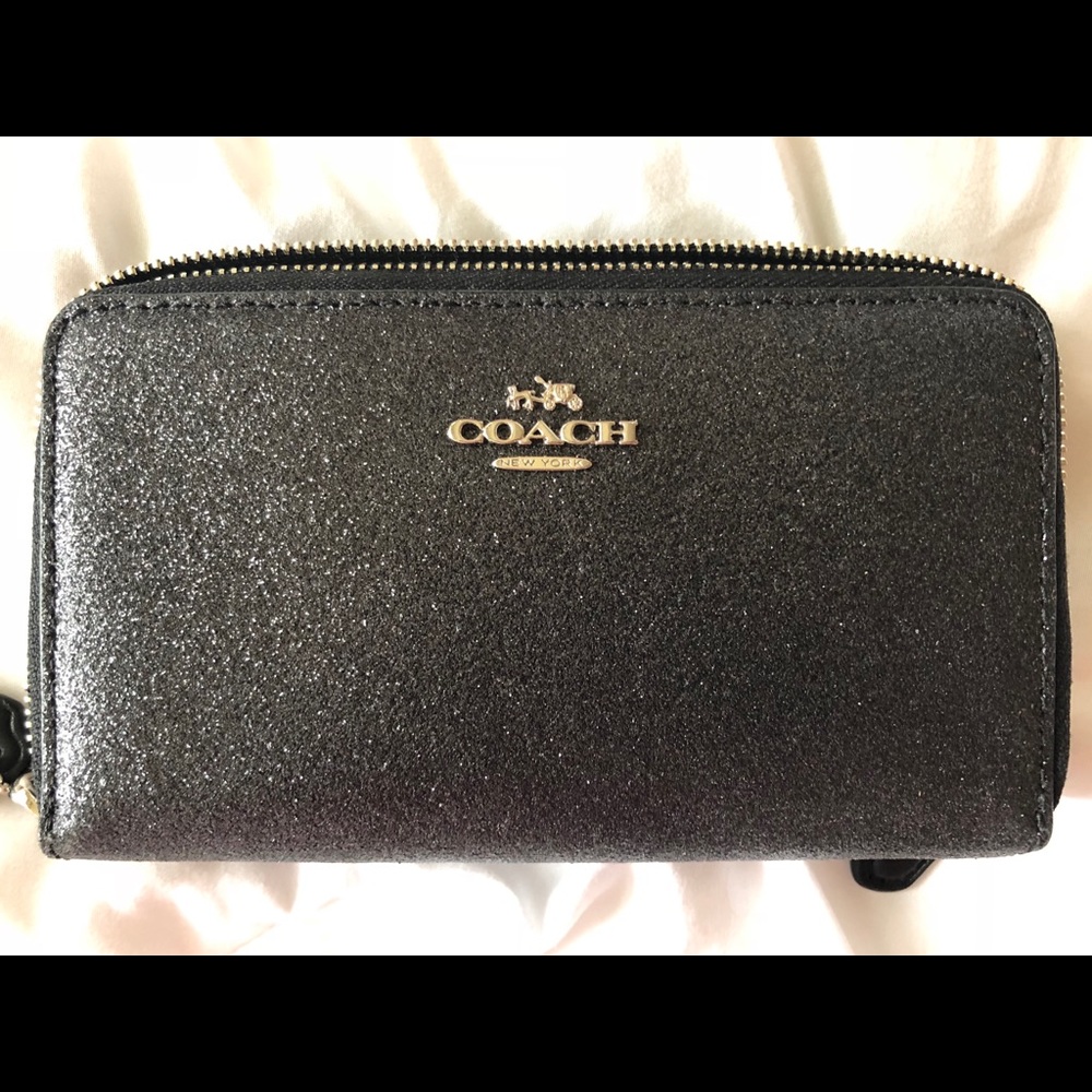 Coach brand new black glitter wristlet